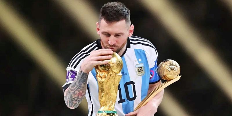 Messi xuất sắc nhất lịch sử Argentina